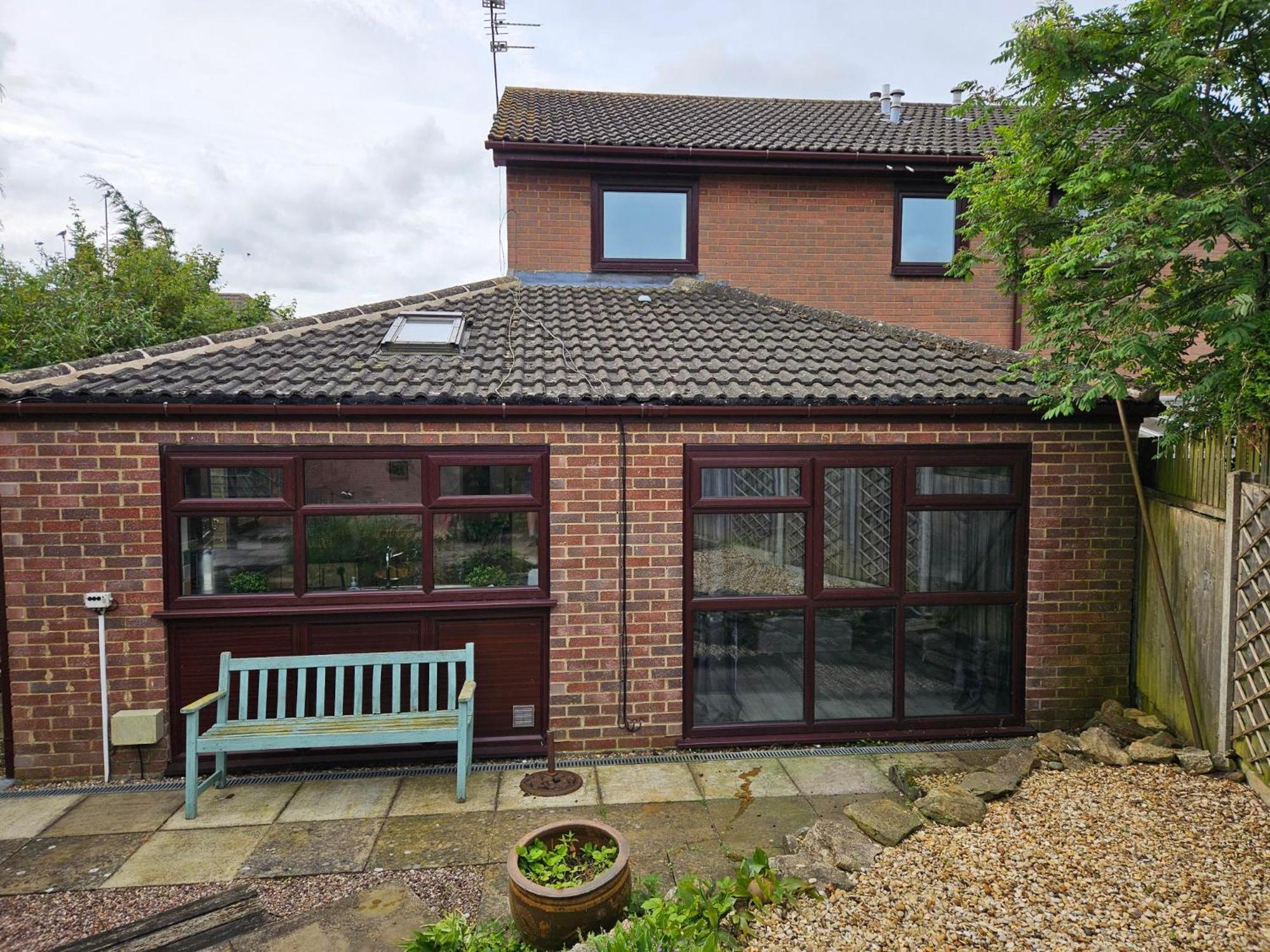 Redcot Gardens Stamford 4 Bed Contractor Familt Home With Parking Exterior foto